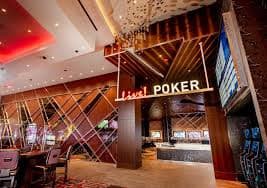 Live Sic Bo table on dewanaga4d showing croupier, three dice, and betting board overlay